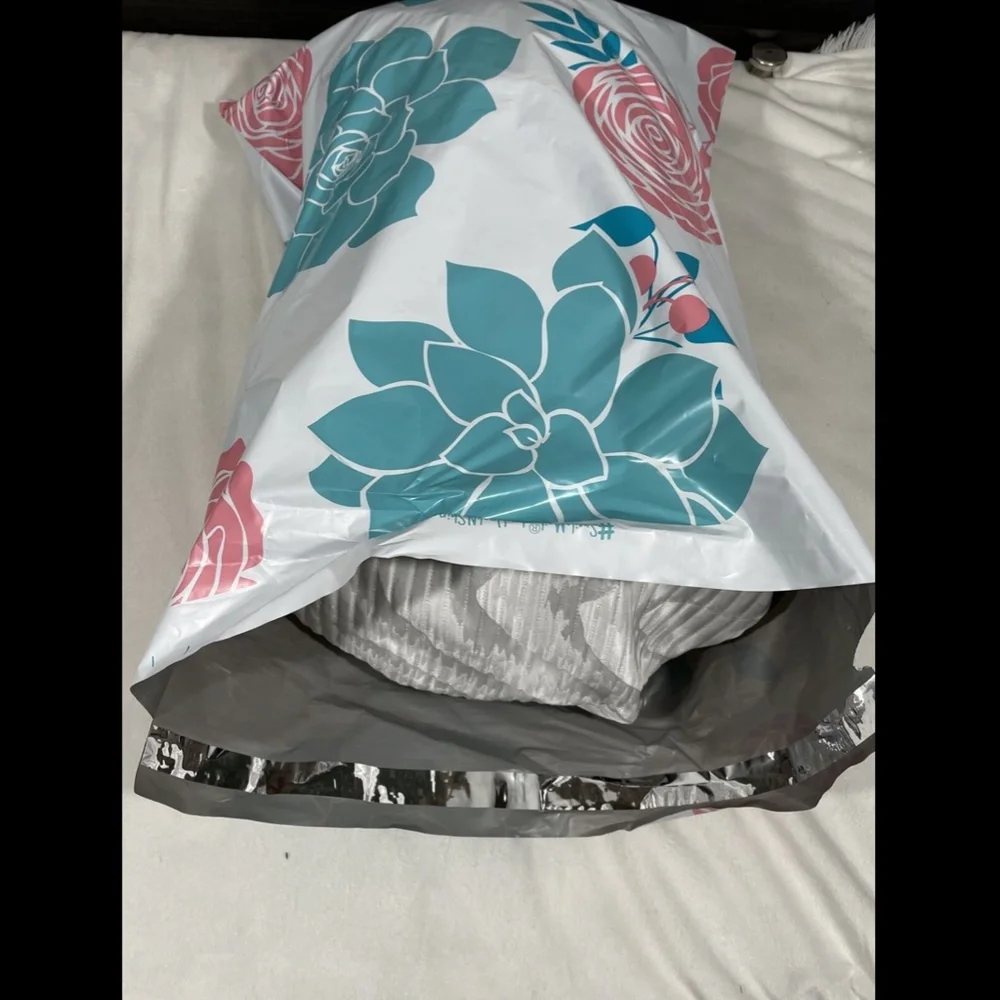 NEW Hotel‎ Collection Moire Full/Queen Duvet Cover